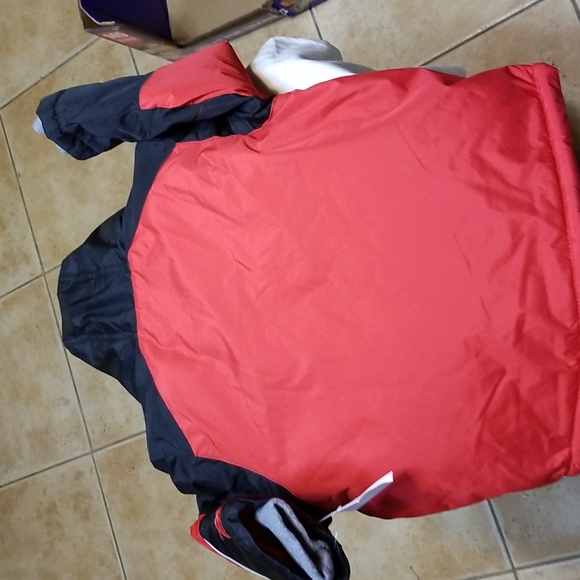 New toddler jacket Sz.3T - Picture 6 of 7